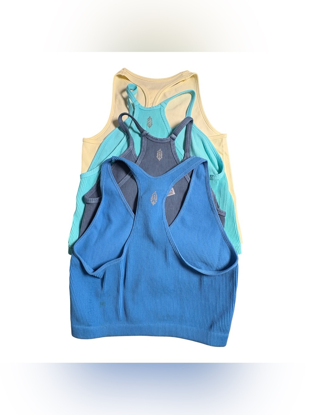 SOLD Free People FP Movement Throw
Tank Bundle Of 4 Size M/L A169 - Picture 8 of 9